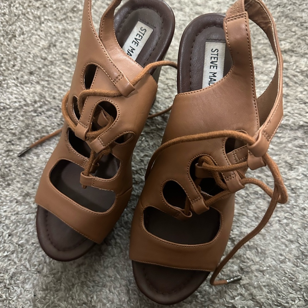 Steve Madden Tan Lace-Up Platform Sandals